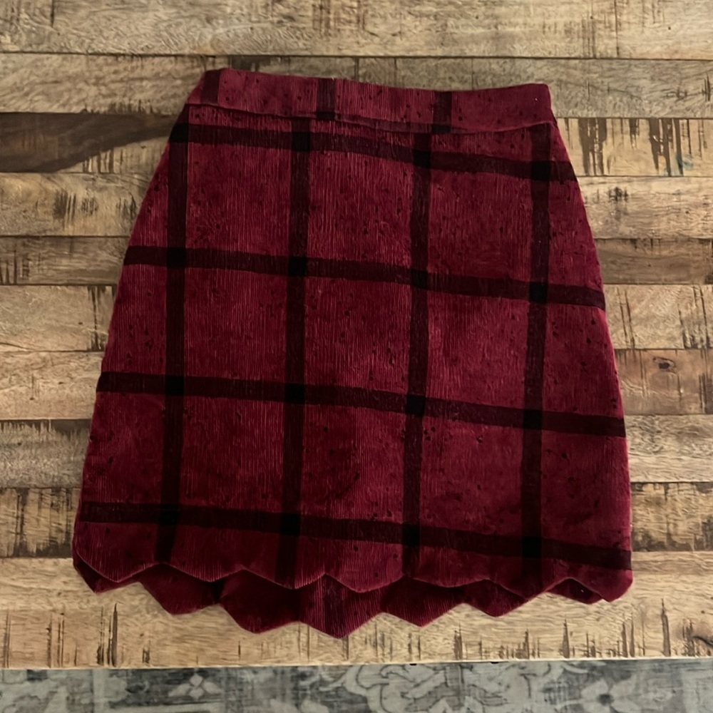 Plaid Scalloped Hem Skirt